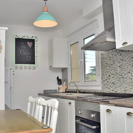 Mar Apartment *